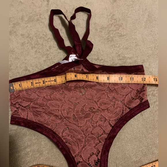 Handmade Lingerie Set from CantiqueLA - Picture 5 of 8